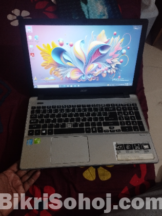 Acer Laptop Corei5